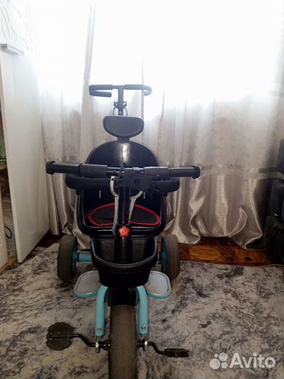 Детский велосипед с ручкой бу