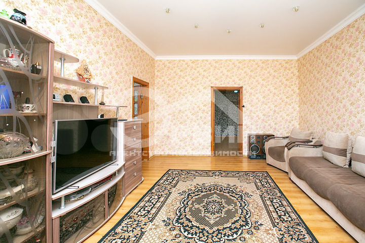 4-к. квартира, 121,7 м², 2/2 эт.