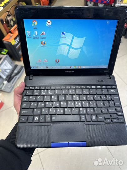 Нетбук toshiba