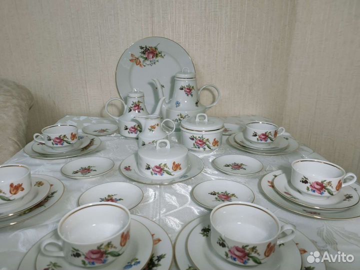 Сервиз чайно-кофейный Henneberg Porzellan 1977 гдр