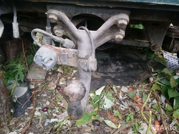 Фаркоп на Мерседес Гелендваген W460