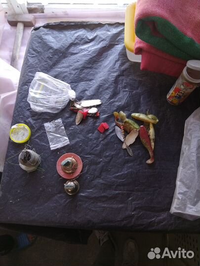 Рыболовные принадлежности