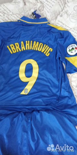 Футбольный костюм 