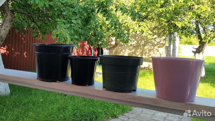 Кашпо горшок для цветов