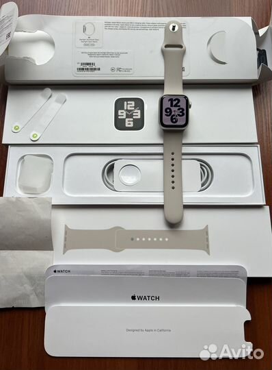 Apple Watch SE (2nd Gen) 40mm Starlight с чеком