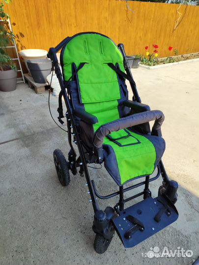 Инвалидная коляска