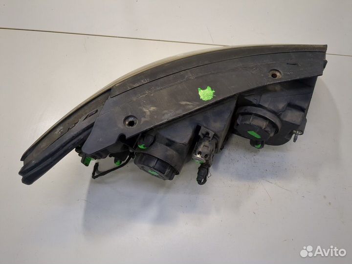 Фара (передняя) левая Hyundai Santa Fe, 2007