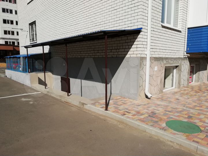 Свободного назначения, 300 м²