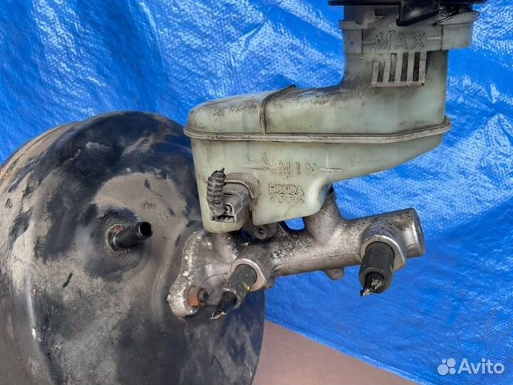 Главный тормозной цилиндр Acura Tsx CL9 K24A2 2004