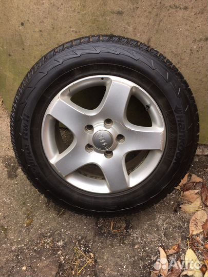 Зимняя резина r17 235 65