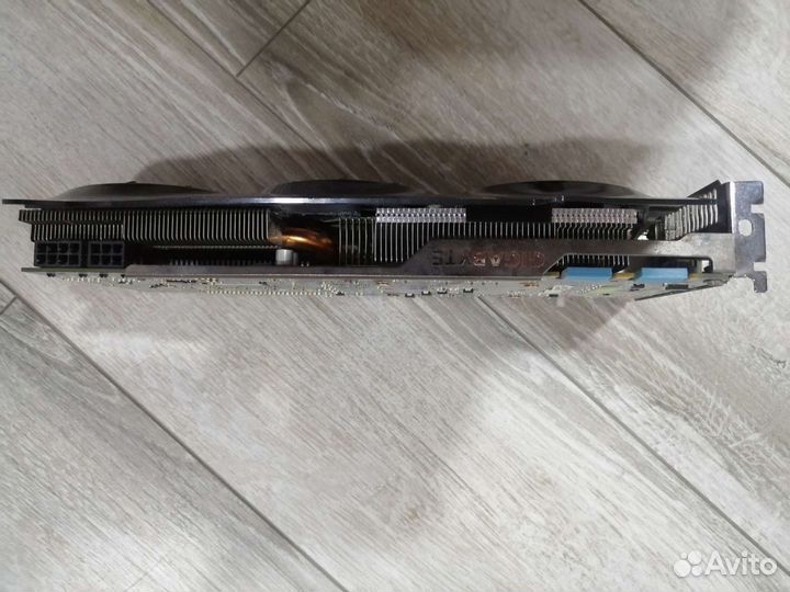 Видеокарта nvidia GeForce GTX 670 GPU