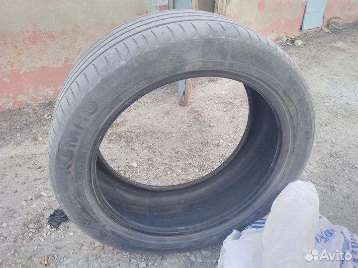 Kumho Ecsta HS51 235/45 R18 57Q
