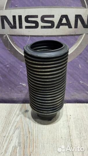 Пыльник стойки амортизатора Nissan teana J32 Лев