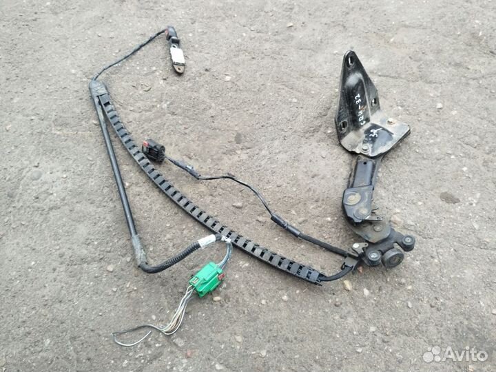 Ролик двери сдвижной для Chrysler Voyager 4