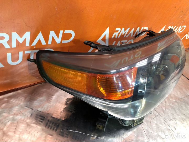 Фара правая Toyota Land Cruiser 200 2012-2015