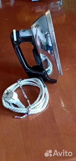 Утюг с парогенератором