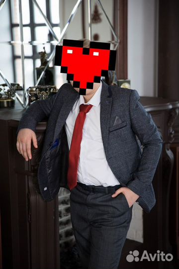Костюм