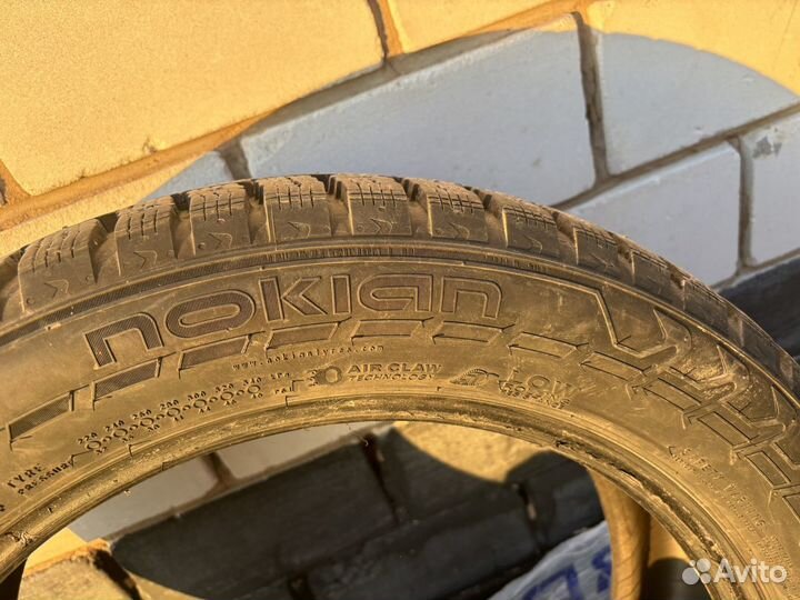 Nokian Tyres Hakkapeliitta 7 2.25/4.5 R18