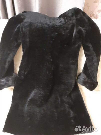 Пальто мутоновое с капюшоном 44р