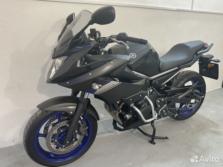 Yamaha XJ6