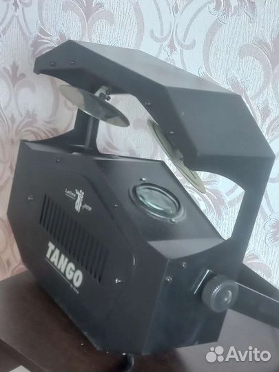 Световой прибор tango