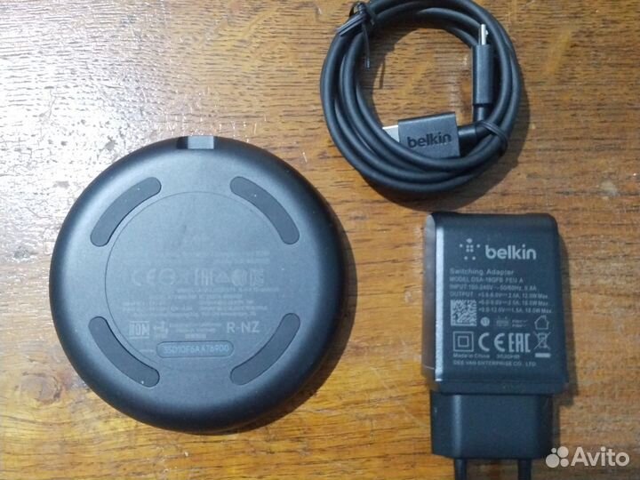 Беспроводная зарядка белкин