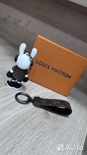 Брелок для ключей louis vuitton мишка