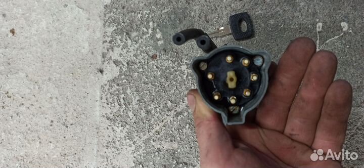 Замок зажигания W123 дизель