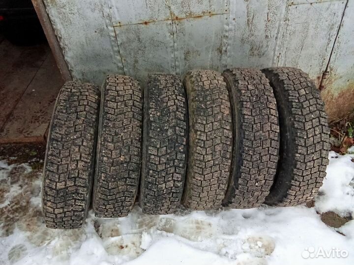 КАМА И-511 17.5/80 R16