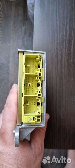 Блок управления airbag для Мазда 6