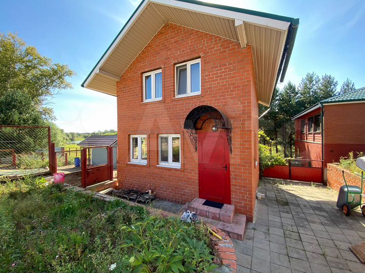 Дом 80 м² на участке 5 сот.