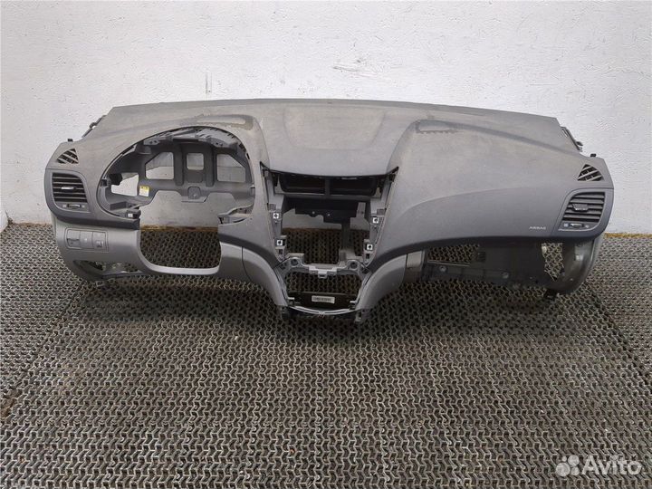 Панель передняя салона Hyundai Accent (Solaris), 2