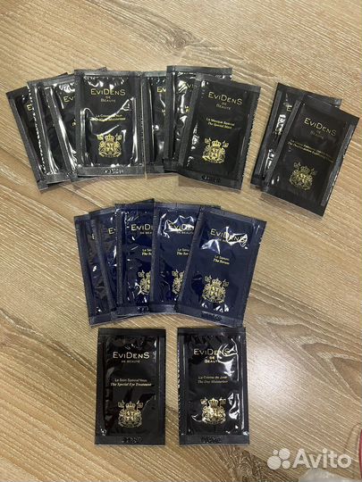 Маска,крем,сыворотка EviDens,REVive,саше