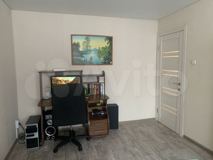 2-к. квартира, 60 м², 3/5 эт.