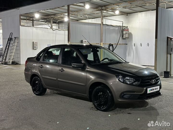 LADA Granta 1.6 МТ, 2019, 122 000 км