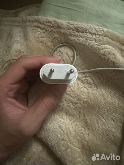 Зарядное устройство для телефона iPhone