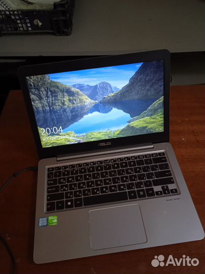 Ультратонкий asus Zenbook U310UA i5-6200/8Gb/GF740