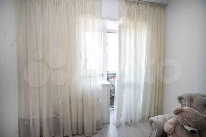 4-к. квартира, 89 м², 9/10 эт.
