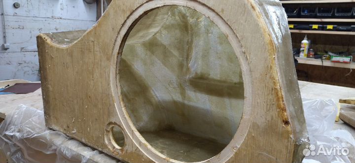 Короб сабвуфера стелс (в крыло)