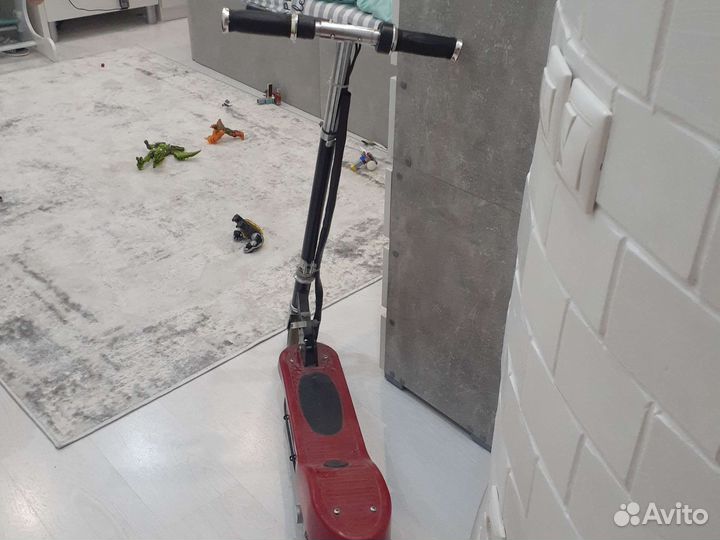 Самокат взрослый электрический