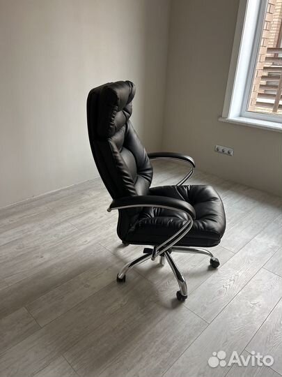 Компьютерное кресло