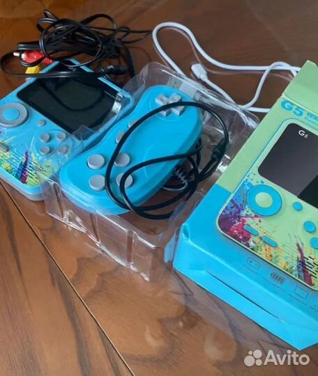 Игровая консоль/карманный денди/приставка