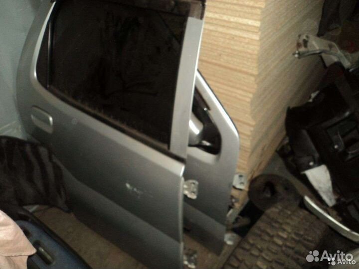 Двери Suzuki kei 2006г