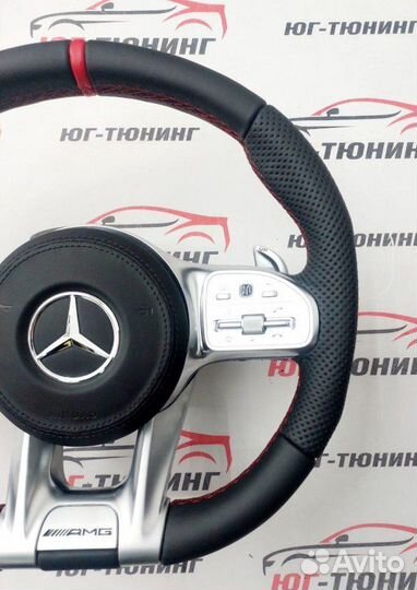 Руль Mercedes 63 AMG подушка с красной строчкой