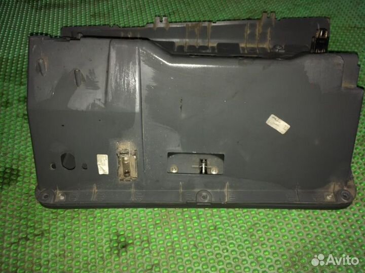 Бардачок Chevrolet Lacetti F16D3 2008