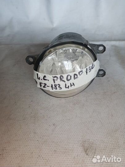 Фара противотуманная передняя левая Toyota Land