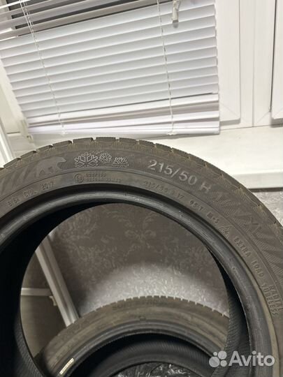 Gislaved Soft Frost 200 215/50 R17 95T