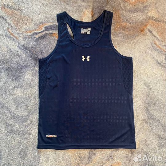 Спортивная майка under Armour L размер