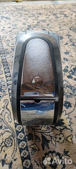 Подлокотник