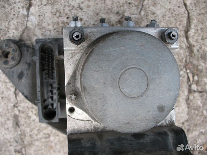 Блок ABS Renaut Megane 2, Scenic 2